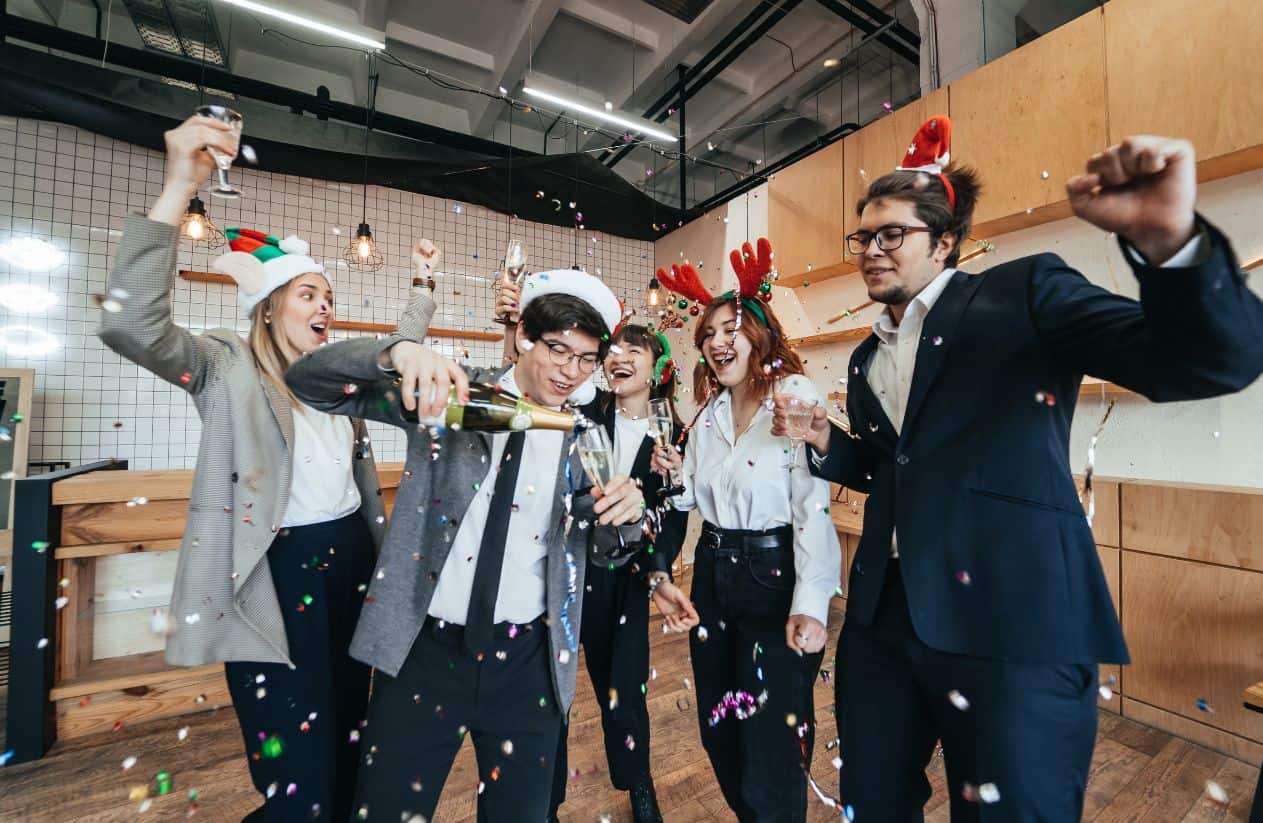 Boston Corporate Event Entertainment for Any Occasion - Magician Peter