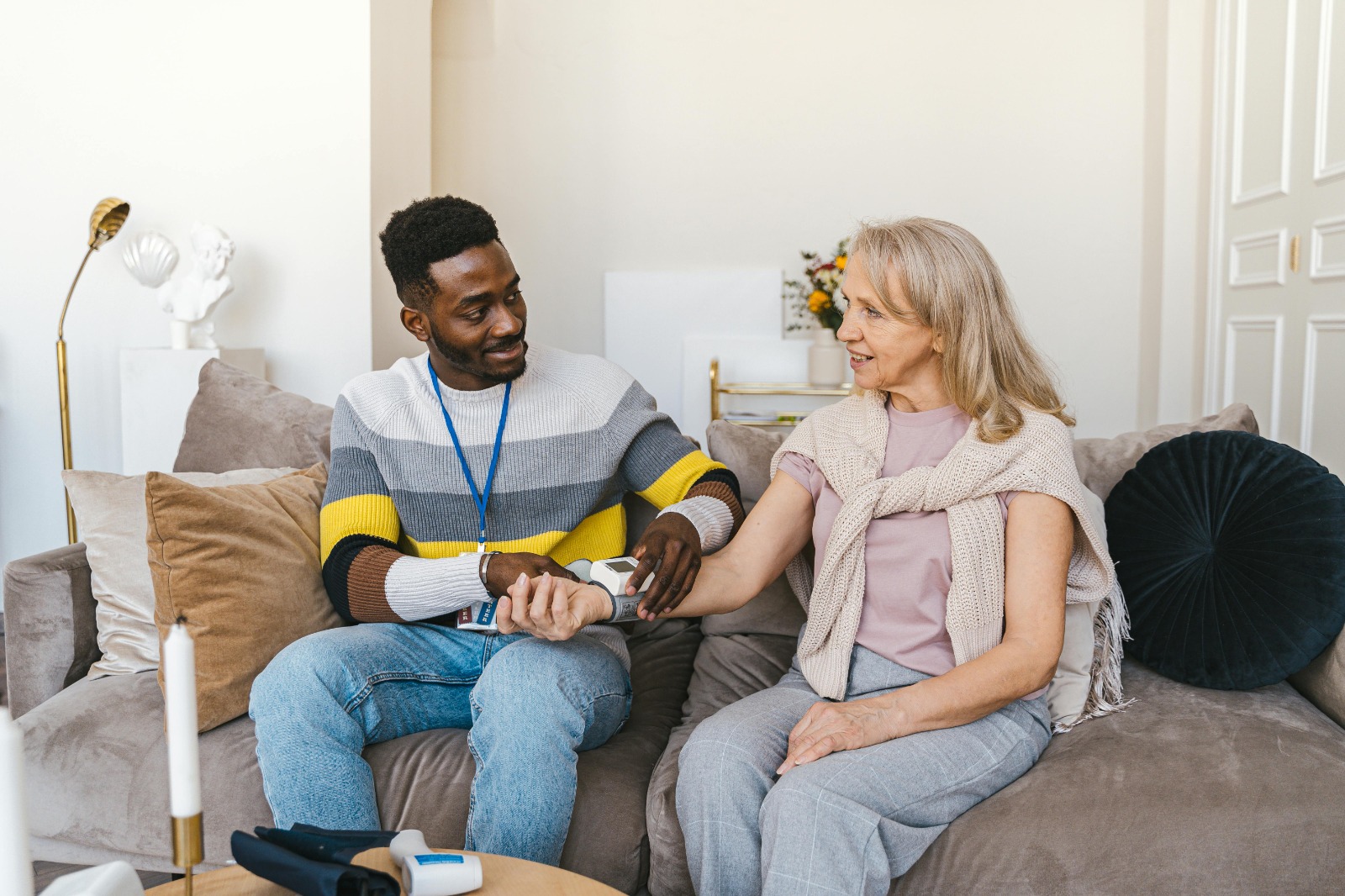Compassionate Daily Hygiene With Grooming Help For Elderly Austin Services